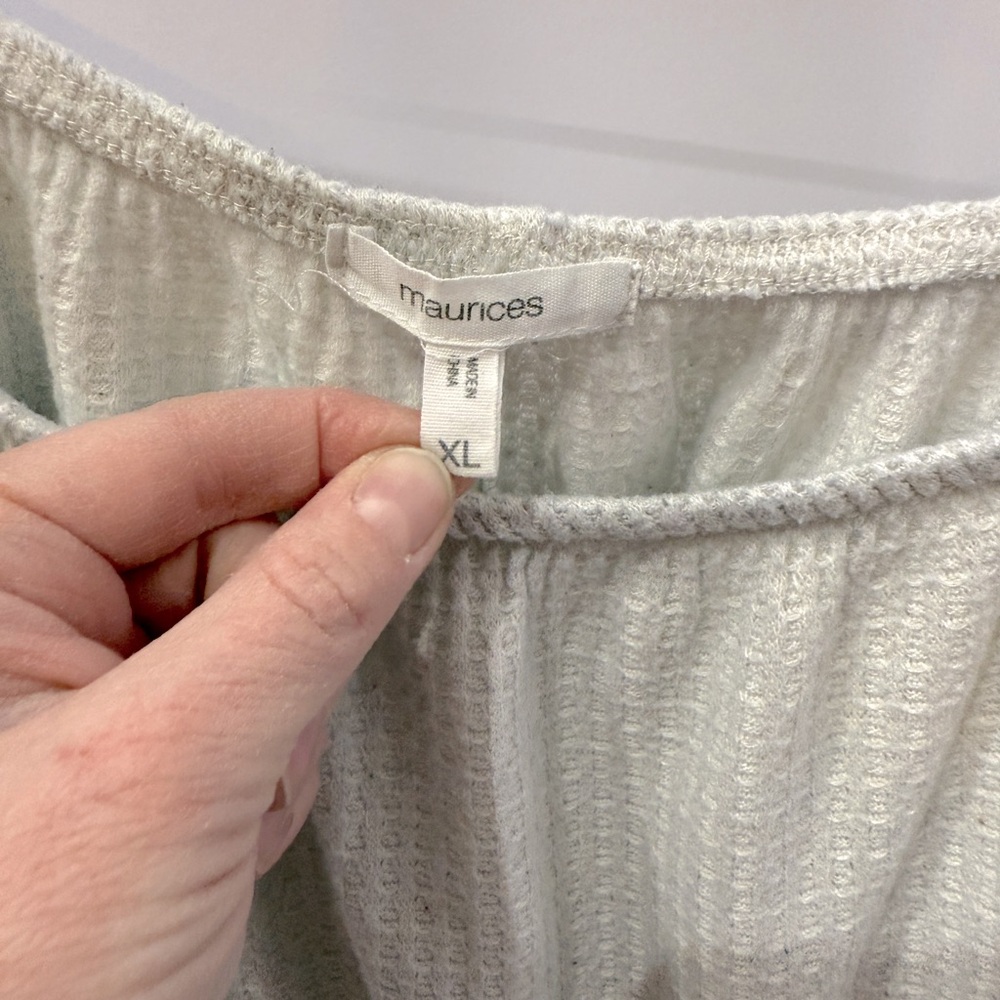 Maurice’s Button Sleeve Off The Shoulder Top - Picture 3 of 4